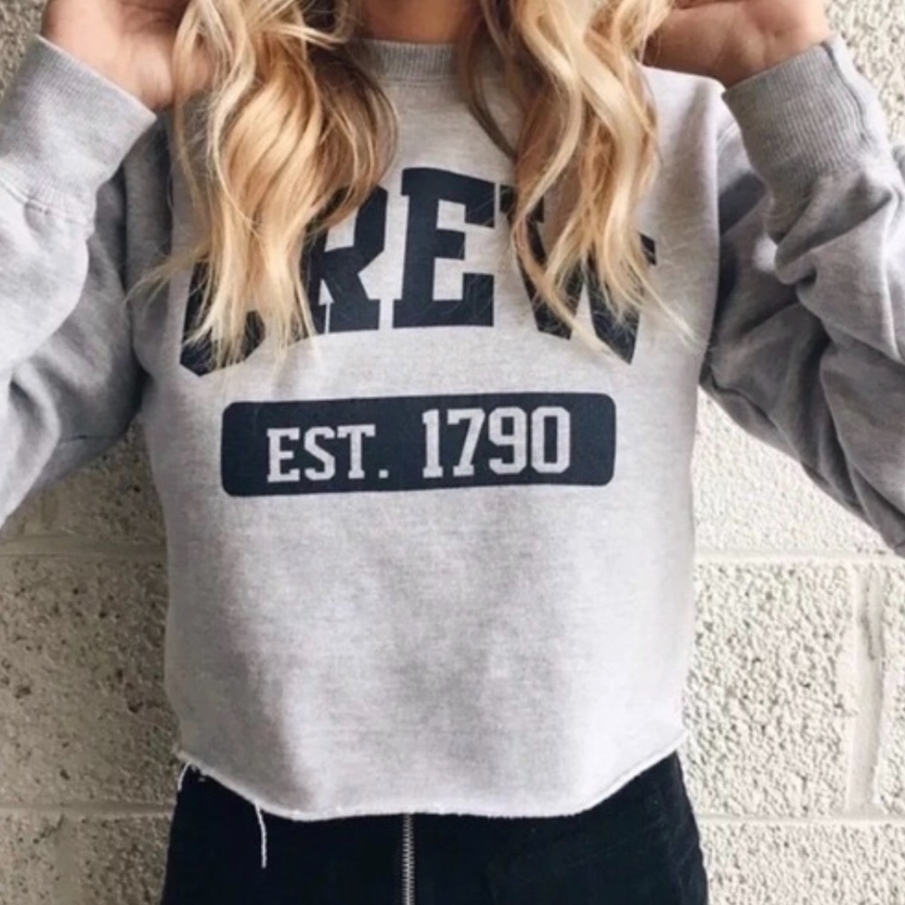 Brandy Melville cropped grey jacket